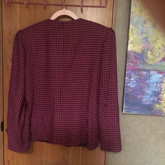 NWOT. LeSuit Brand Women’s Houndstooth Check Raspberry & Black Women’s 10 - Picture 5 of 14